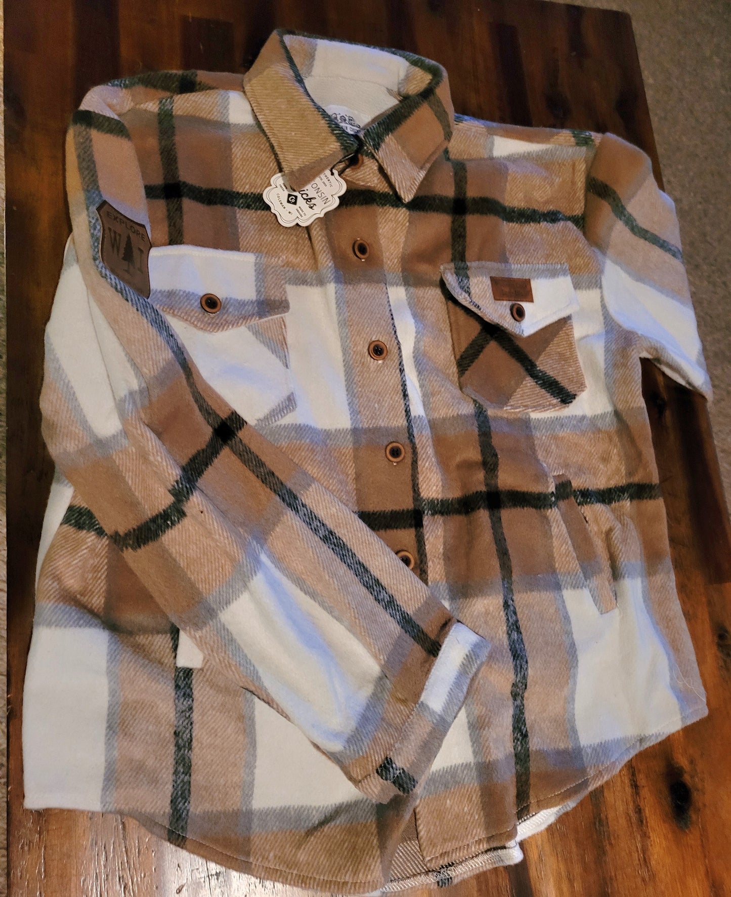 Wind Lake Shacket
